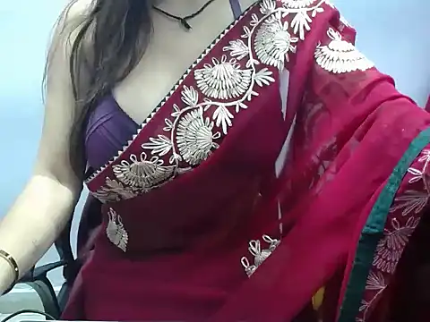 Snapshot of sweetpihu chatting on February 4, 2026, 5:52 pm sweetpihu online show from February 4, 2026, 5:52 pm