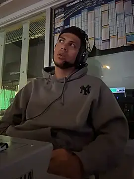 StrokingDaddy4 online show from March 25, 2026, 10:25 am