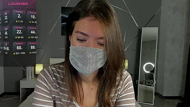 Snapshot of take_me_to_moon chatting on October 6, 2025, 7:42 am take me to moon online show from October 6, 2025, 7:42 am