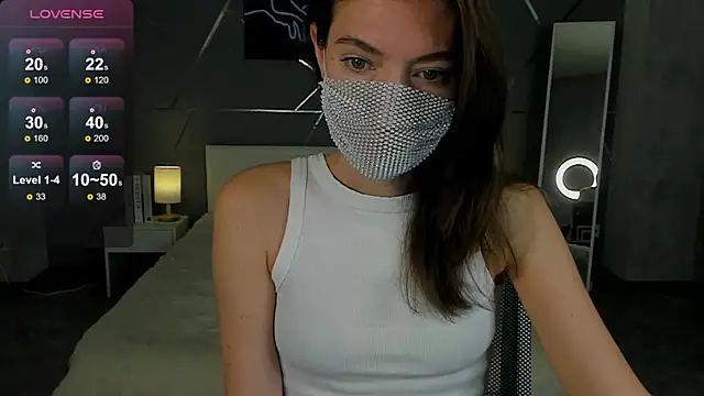 Snapshot of take_me_to_moon chatting on October 10, 2025, 1:39 am take me to moon online show from October 10, 2025, 1:39 am