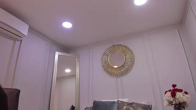 Snapshot of CharlotteBrownn_ chatting on February 17, 2026, 3:26 am CharlotteBrownn online show from February 17, 2026, 3:26 am