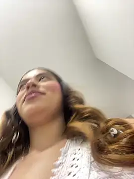 Snapshot of CharlotteBrownn_ chatting on March 4, 2026, 12:07 am CharlotteBrownn online show from March 4, 2026, 12:07 am