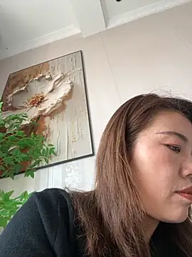 Snapshot of feifei_521 chatting on October 19, 2025, 5:43 am feifei 521 online show from October 19, 2025, 5:43 am