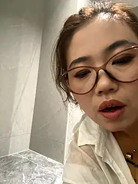 Snapshot of feifei_521 chatting on September 19, 2025, 1:53 am feifei 521 online show from September 19, 2025, 1:53 am