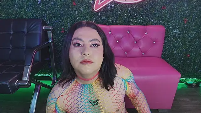 Snapshot of Kink__Angell chatting on October 3, 2025, 1:01 pm Kink  Angell online show from October 3, 2025, 1:01 pm