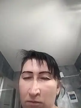 Snapshot of Funny_Karina chatting on September 18, 2025, 9:23 am Funny Karina online show from September 18, 2025, 9:23 am