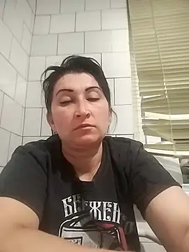 Snapshot of Funny_Karina chatting on September 23, 2025, 9:33 pm Funny Karina online show from September 23, 2025, 9:33 pm