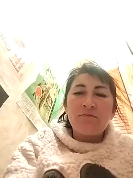 Snapshot of Funny_Karina chatting on October 5, 2025, 5:09 am Funny Karina online show from October 5, 2025, 5:09 am