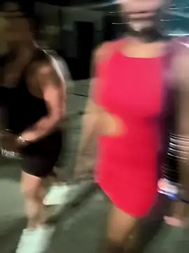 Snapshot of Mia-sensual chatting on September 17, 2025, 4:36 am Mia-sensual online show from September 17, 2025, 4:36 am