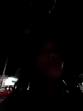 Snapshot of Mia-sensual chatting on October 10, 2025, 4:24 am Mia-sensual online show from October 10, 2025, 4:24 am