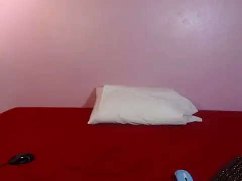 Solecito TransHott online show from October 21, 2025, 1:10 pm