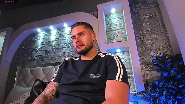 dominic de luca online show from October 1, 2025, 1:00 am