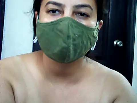 SEDUCTIVE GIRL25 online show from September 9, 2025, 1:09 pm