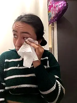 Venus Rivers online show from October 9, 2025, 1:22 pm