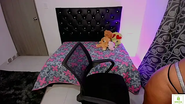 niiky 68 online show from September 19, 2025, 11:47 am