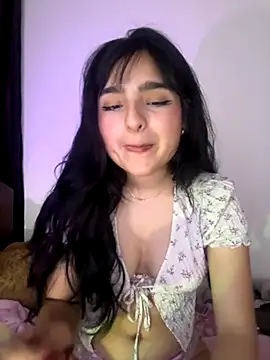 Clementyne30 online show from November 6, 2025, 10:14 pm