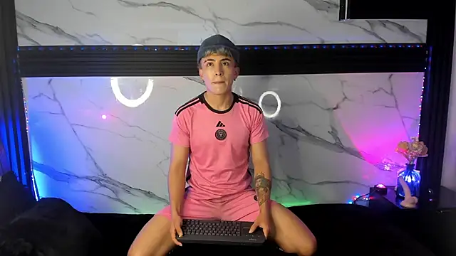 Snapshot of Saimonvela chatting on October 7, 2025, 6:03 am Saimonvela online show from October 7, 2025, 6:03 am