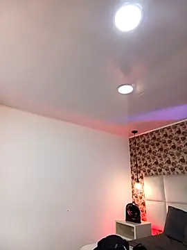 Snapshot of SpencerMontgomery chatting on October 4, 2025, 7:04 pm SpencerMontgomery online show from October 4, 2025, 7:04 pm