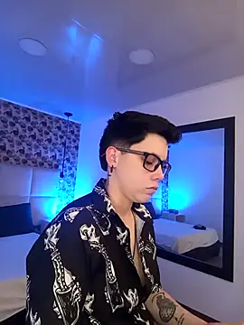 Snapshot of SpencerMontgomery chatting on October 24, 2025, 7:13 pm SpencerMontgomery online show from October 24, 2025, 7:13 pm