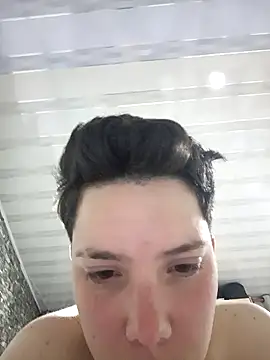 Snapshot of SpencerMontgomery chatting on September 17, 2025, 7:10 am SpencerMontgomery online show from September 17, 2025, 7:10 am