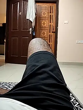 Snapshot of Mr_Batting_Man chatting on October 16, 2025, 5:32 pm Mr Batting Man online show from October 16, 2025, 5:32 pm