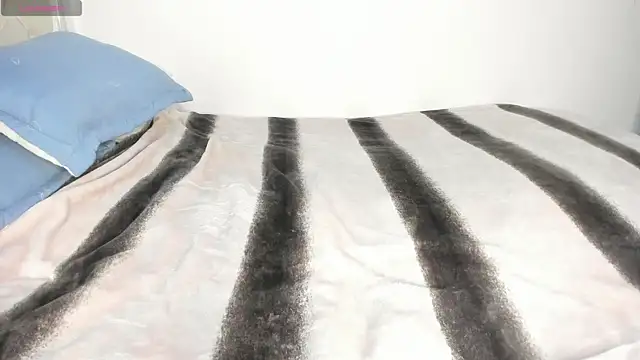 katitahotcam ass online show from October 11, 2025, 10:33 pm