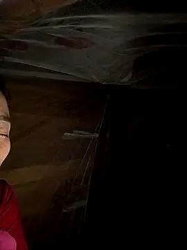 Snapshot of CoMay003 chatting on October 27, 2025, 4:41 pm CoMay003 online show from October 27, 2025, 4:41 pm