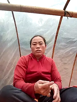 Snapshot of CoMay003 chatting on September 25, 2025, 1:44 am CoMay003 online show from September 25, 2025, 1:44 am