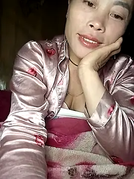 CoMay003 online show from March 12, 2026, 5:39 pm