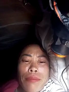 Snapshot of CoMay003 chatting on September 30, 2025, 8:59 pm CoMay003 online show from September 30, 2025, 8:59 pm