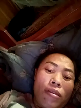 Snapshot of CoMay003 chatting on September 17, 2025, 6:48 am CoMay003 online show from September 17, 2025, 6:48 am