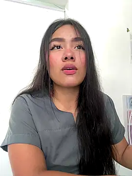 Mariaotalvaro online show from November 11, 2025, 6:58 pm