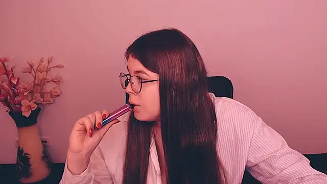  Lovely Mary online show from September 22, 2025, 7:58 am