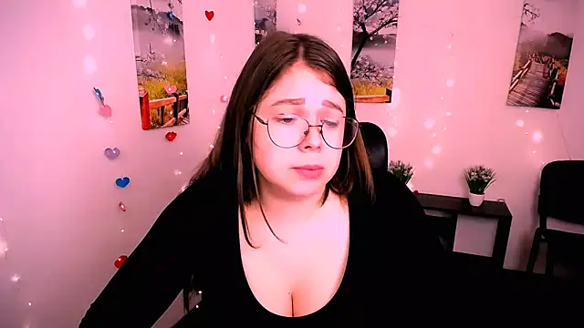  Lovely Mary online show from November 3, 2025, 10:08 am