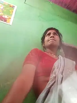 MISS-KAYA online show from February 19, 2026, 7:49 am