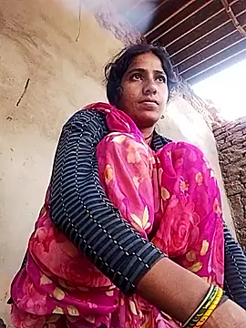 MISS-KAYA online show from February 6, 2026, 3:46 am