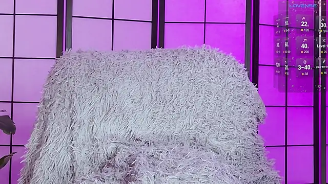 Rainy Storm online show from December 14, 2025, 3:17 pm