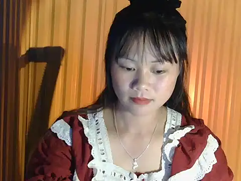 Snapshot of Sisi_dy01 chatting on October 4, 2025, 12:28 pm Sisi dy01 online show from October 4, 2025, 12:28 pm