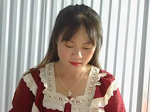 Snapshot of Sisi_dy01 chatting on October 8, 2025, 1:45 pm Sisi dy01 online show from October 8, 2025, 1:45 pm