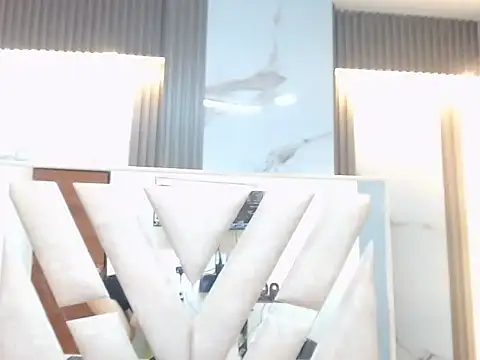 Snapshot of senna_mars chatting on October 20, 2025, 1:44 pm senna mars online show from October 20, 2025, 1:44 pm