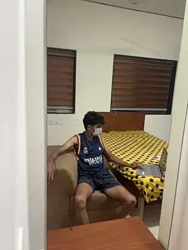 Snapshot of hiddenxdesire chatting on October 7, 2025, 5:47 pm hiddenxdesire online show from October 7, 2025, 5:47 pm