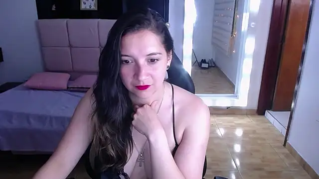 Agatha bellucci  online show from October 10, 2025, 2:51 pm