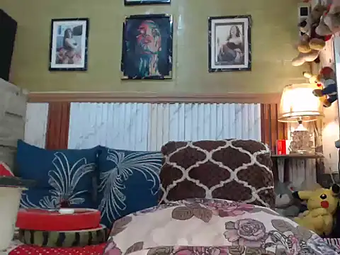 Snapshot of Safirabella_Anica69 chatting on January 17, 2026, 7:39 pm Safirabella Anica69 online show from January 17, 2026, 7:39 pm