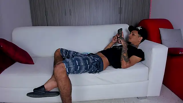 Hot destructionXxx18 online show from October 11, 2025, 7:37 pm