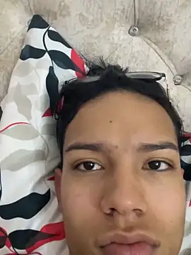 diegoand0911 online show from April 8, 2026, 1:12 pm