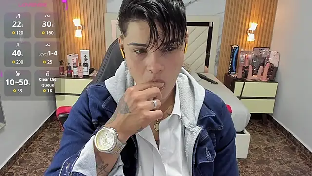 Snapshot of KAROLLJONES1 chatting on October 1, 2025, 2:27 am KAROLLJONES1 online show from October 1, 2025, 2:27 am