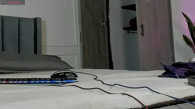 Ice Princess  online show from October 8, 2025, 4:58 am