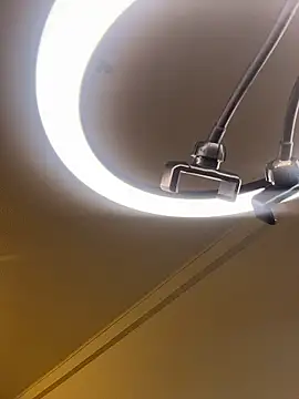 Snapshot of princesaliay chatting on January 8, 2026, 10:21 am princesaliay online show from January 8, 2026, 10:21 am