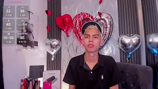 Room 69x online show from February 15, 2026, 3:40 am