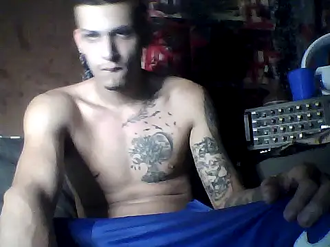 crisrummer online show from November 9, 2025, 12:36 am